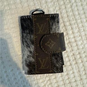 Louis Vuitton cowhide wallet